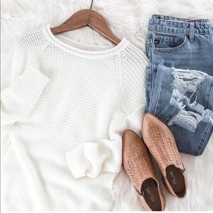 Waffle knit sweater - white